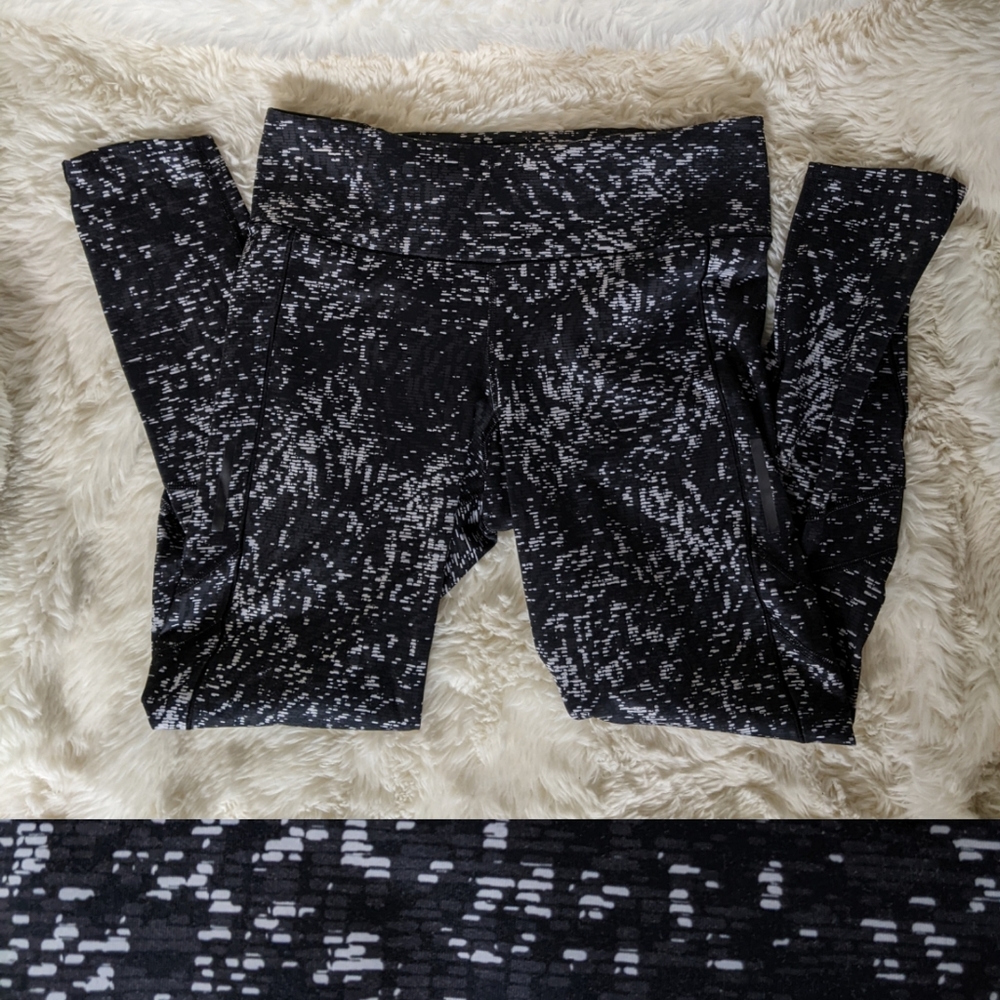 Adidas Energy Running Climalite, black, grey, white, pattern leggings, small